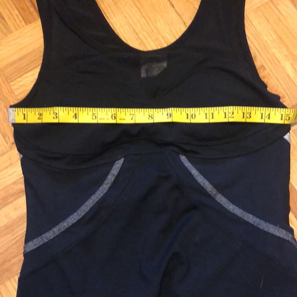 Titika Tank Top with inserts. Size 6 - Picture 7 of 10